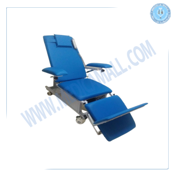 ﻿كرسي مريض مريح ينطوي 2 حركة ، 4 عجلات ، 2 موتور